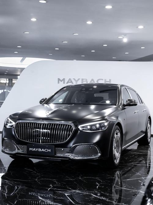 深圳15岚图汽车的售后服务让用户无忧出行，迈巴赫未来的豪华车趋势